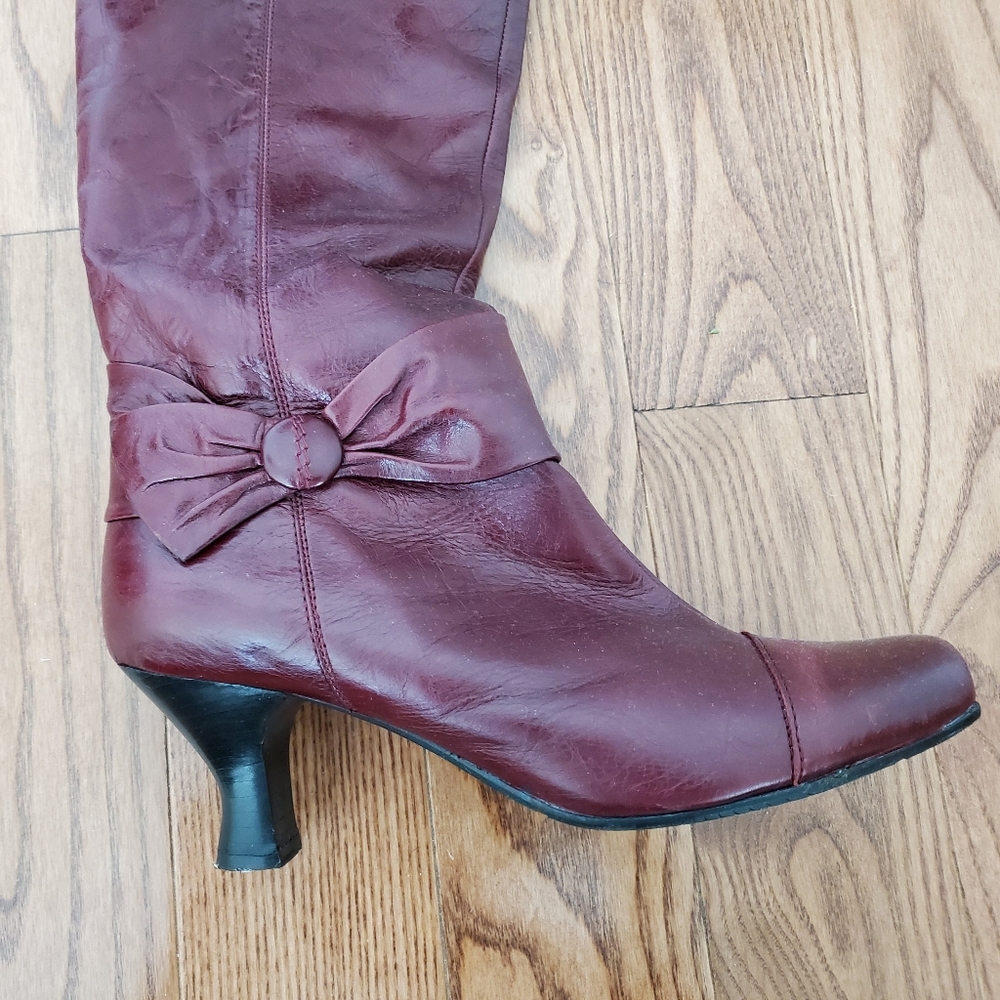 ✨Make me an offer✨ Leather Boots with Spool Heel - Picture 1 of 9